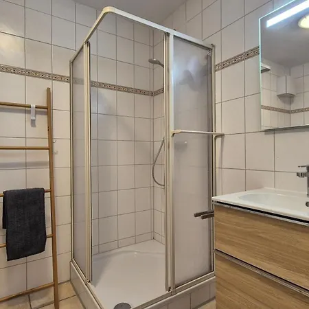 2 Stueven Im Reetdachhaus Cc *