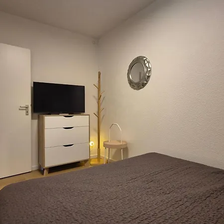 2 Stueven Im Reetdachhaus Cc Casa vacanze *