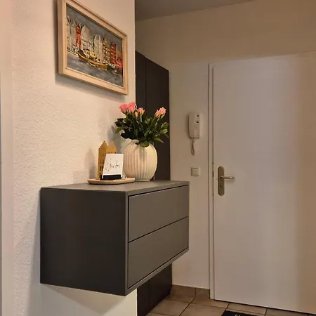 2 Stueven Im Reetdachhaus Cc Casa vacanze *